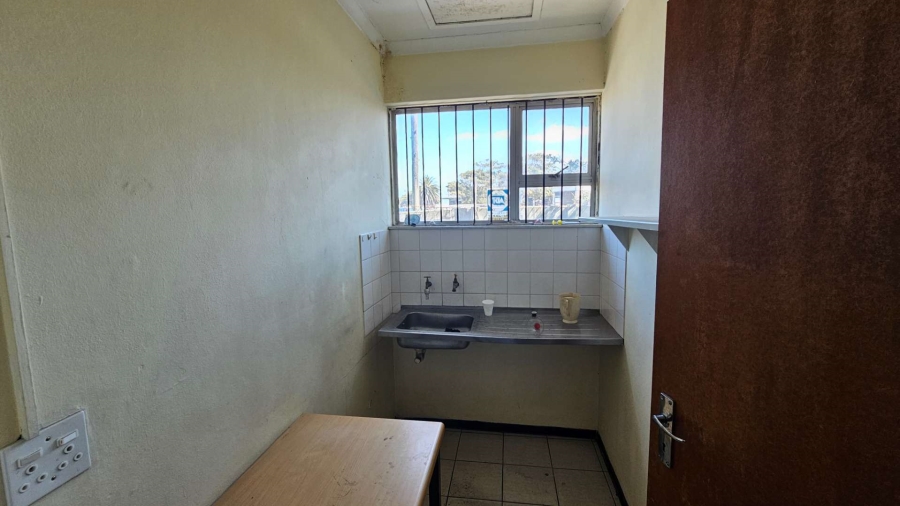 Commercial Property for Sale in Airport Industria Western Cape
